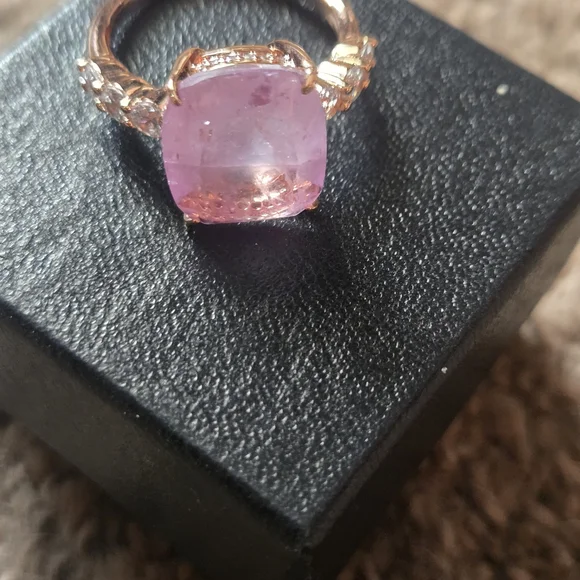 Lab Created Purple Kunzite Fuzed With GENUINE QUARTZ Rose Gold Plating - Picture 3 of 5